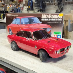 TAMIYA  Alfa Giulia Sprint...